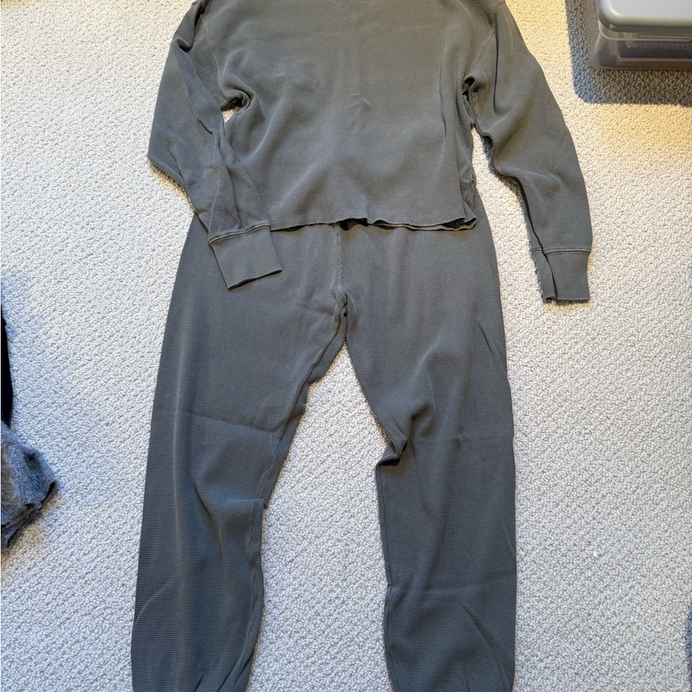 perfectwhitetee Women's Pajama Set in Gray